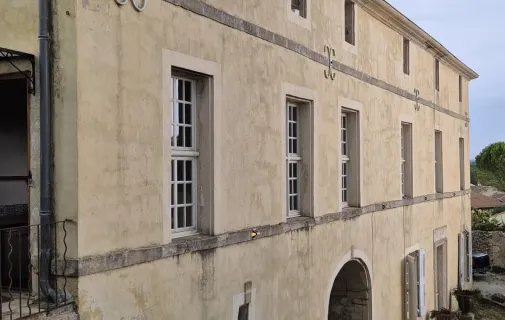 Location Sommières Appartement 6a7afecdbe0b