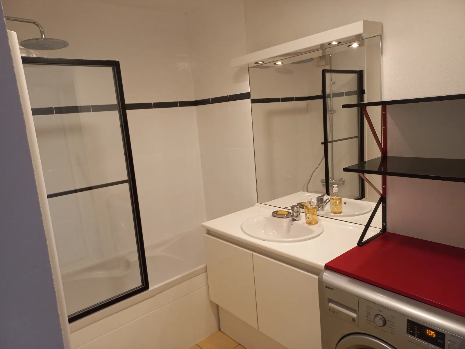 Location Marseille Appartement 6a7b2093f40d
