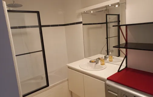 Location Marseille Appartement 6a7b2093f40d