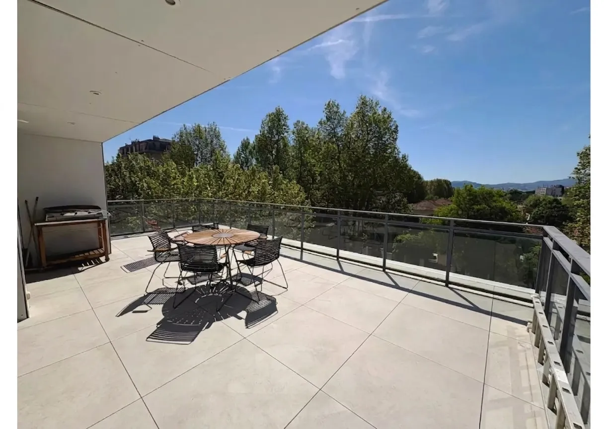Location Marseille Appartement 6a7b2c3c43d8