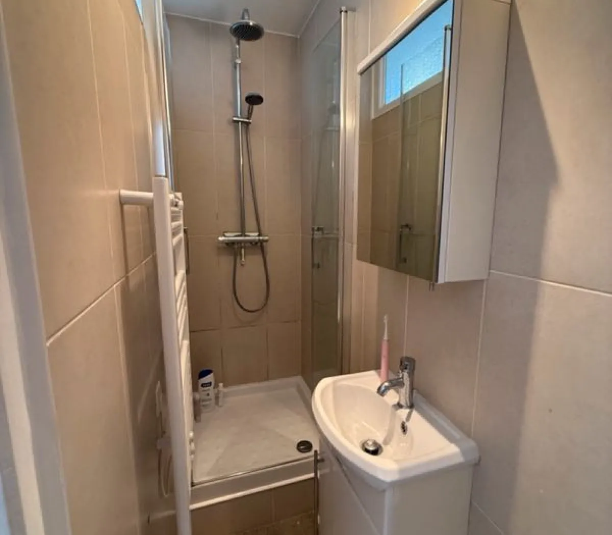 Location Asnières-sur-Seine Appartement 6a80d63c9aa1