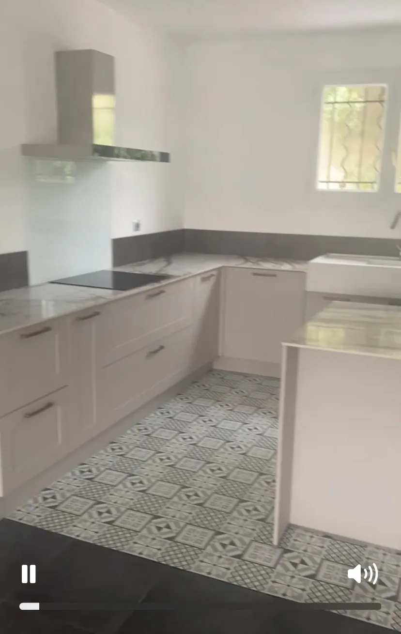Location Ollioules Appartement 6a81a2d5c82a