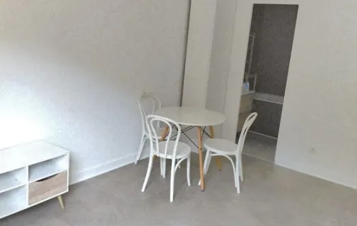 Location Rueil-Malmaison Appartement 6a82d39a953a