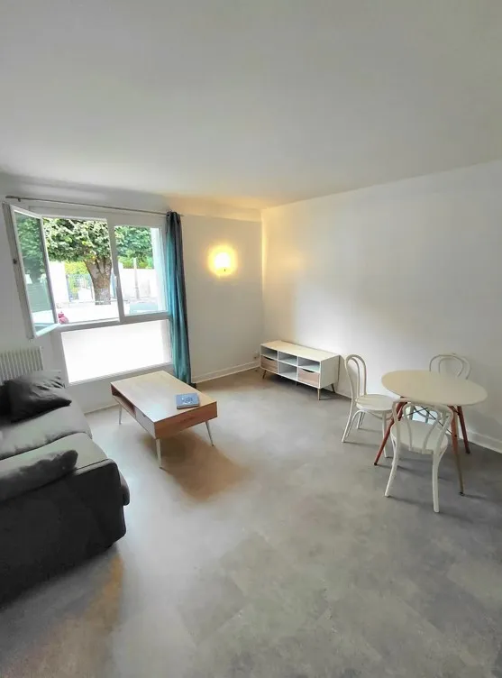 Location Rueil-Malmaison Appartement 6a82d39a953a