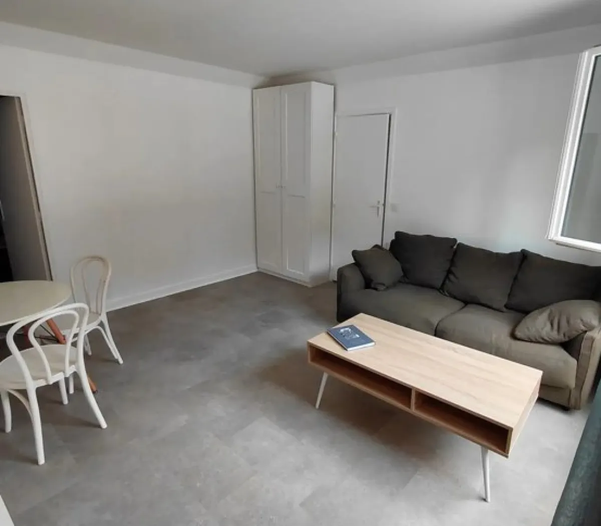 Location Rueil-Malmaison Appartement 6a82d39a953a