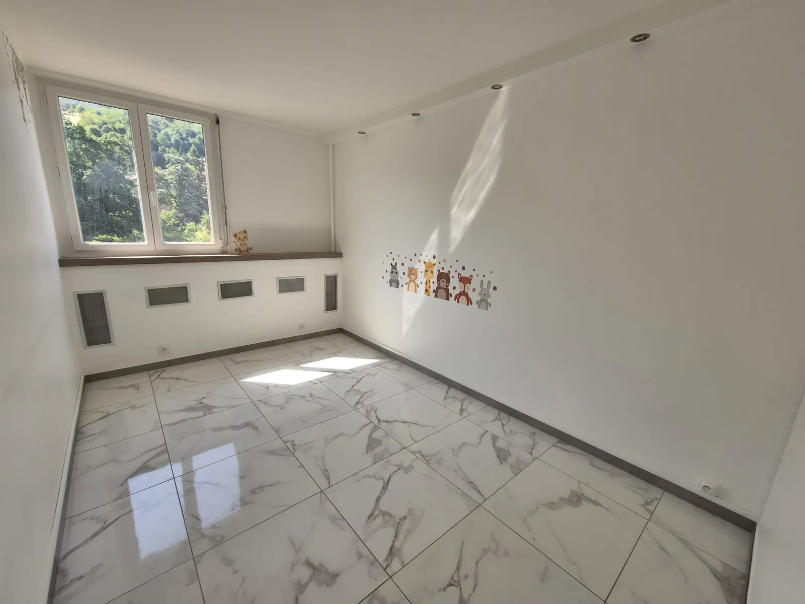 Location Saint-Étienne Appartement 6a82daa9b4b4