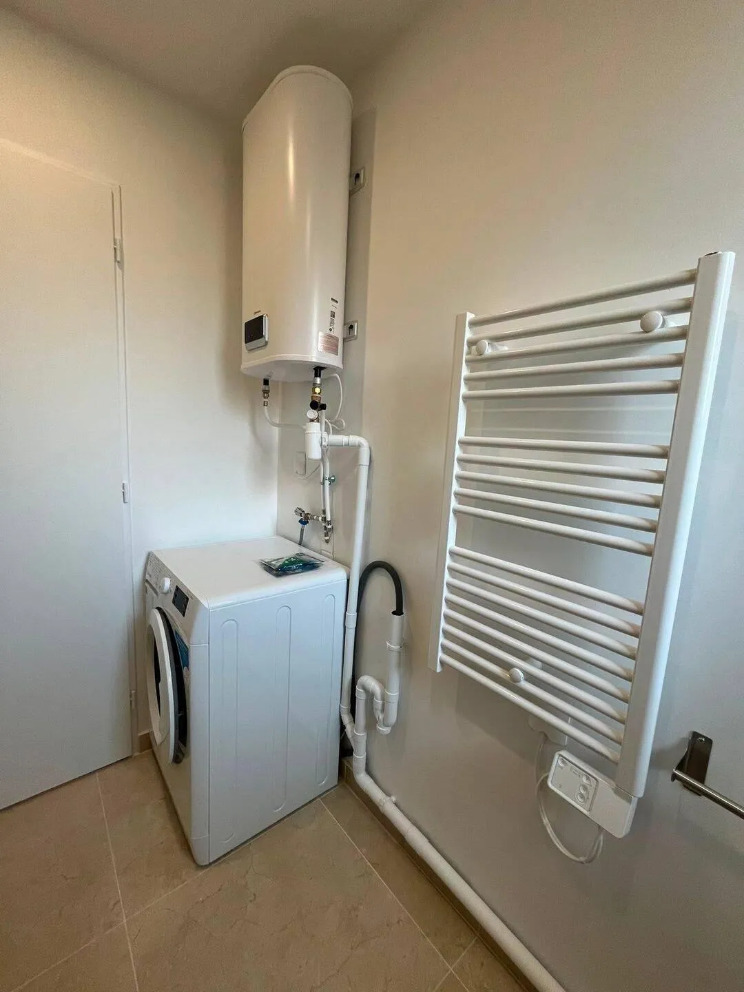 Location Grenoble Appartement 6a83025bcb70