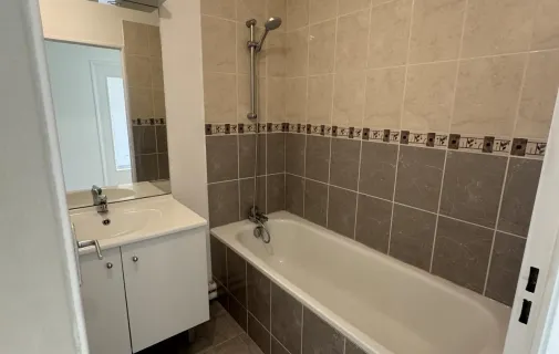 Location Saint-Ouen-l'Aumône Appartement 6a845f1337b6
