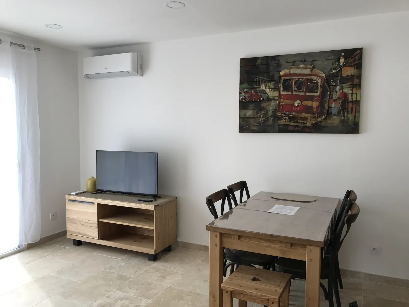 Location Salon-de-Provence Appartement 6a85c3c15ddc