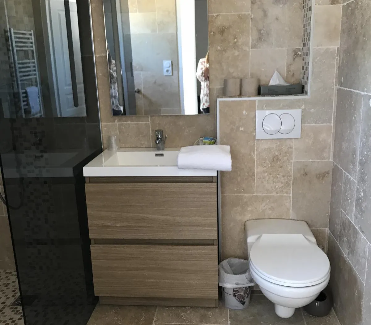 Location Salon-de-Provence Appartement 6a85c3c15ddc