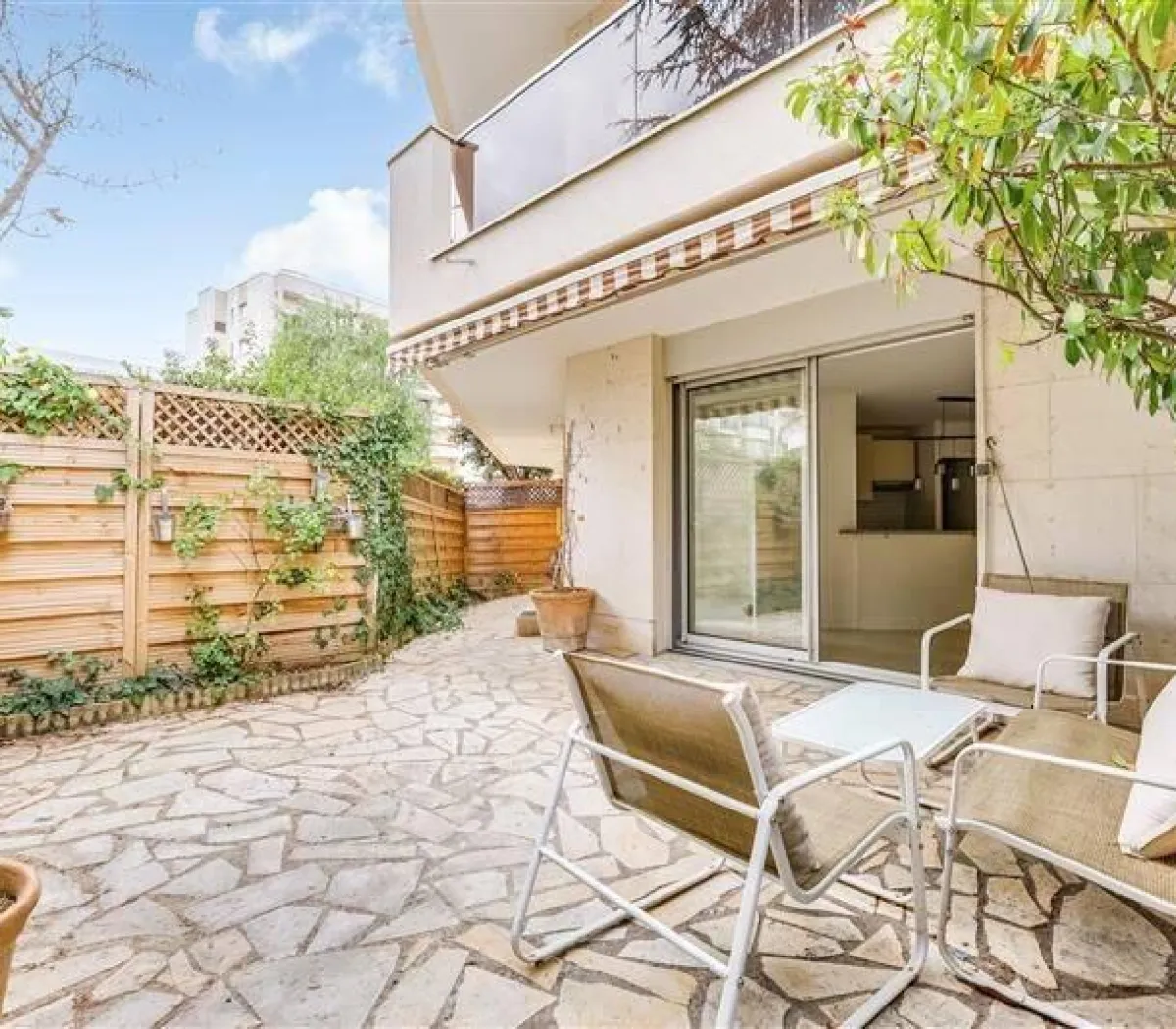 Location Levallois-Perret Appartement 6a88442e7612