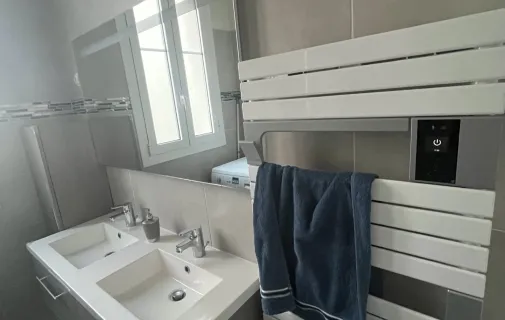 Location Courbevoie Appartement 6a88f730df6c