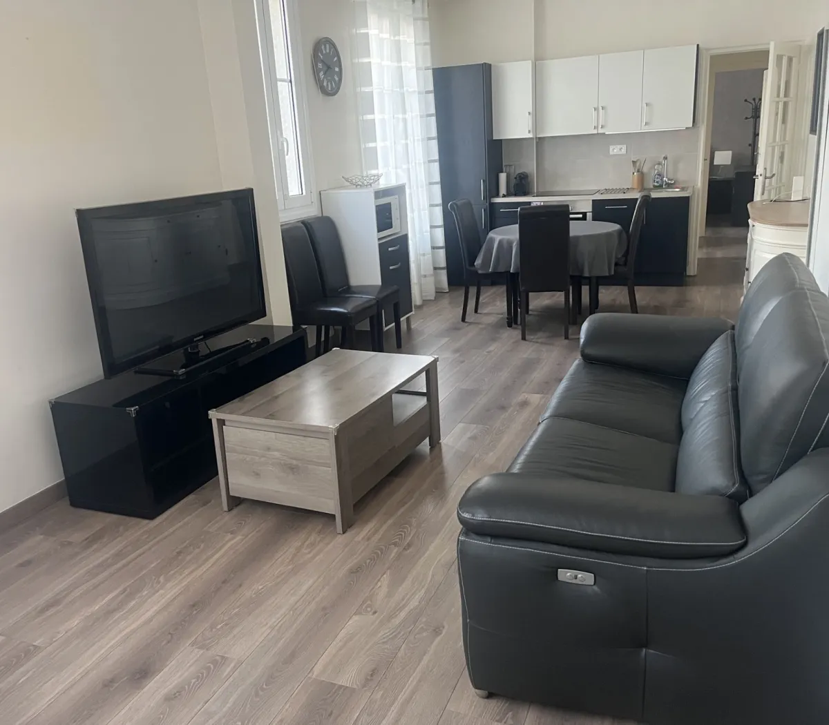Location Courbevoie Appartement 6a88f730df6c