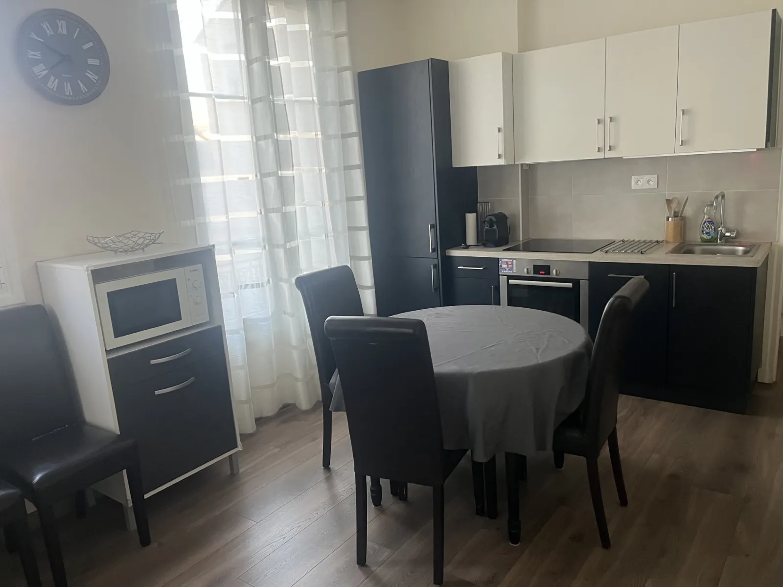 Location Courbevoie Appartement 6a88f730df6c