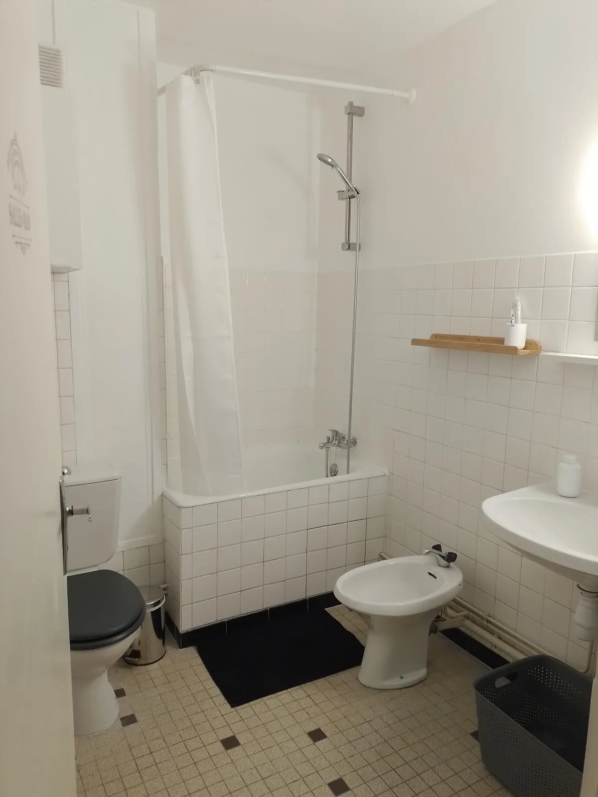 Location Chambéry Appartement 6a89e64dd3f6
