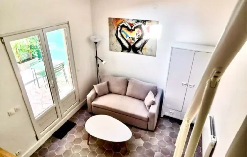 Location Courbevoie Appartement 6a8deb4f0c61