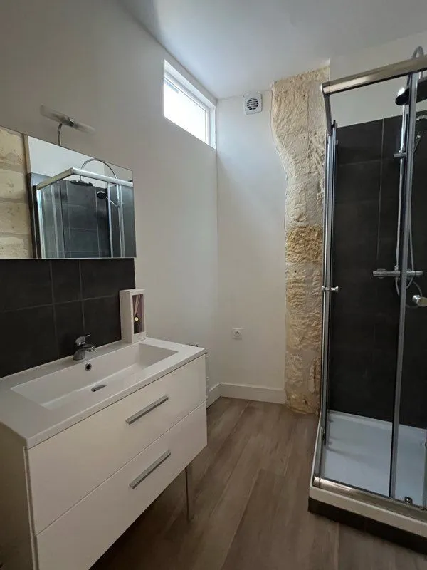 Location Bordeaux Appartement 6a8deb5a8f42