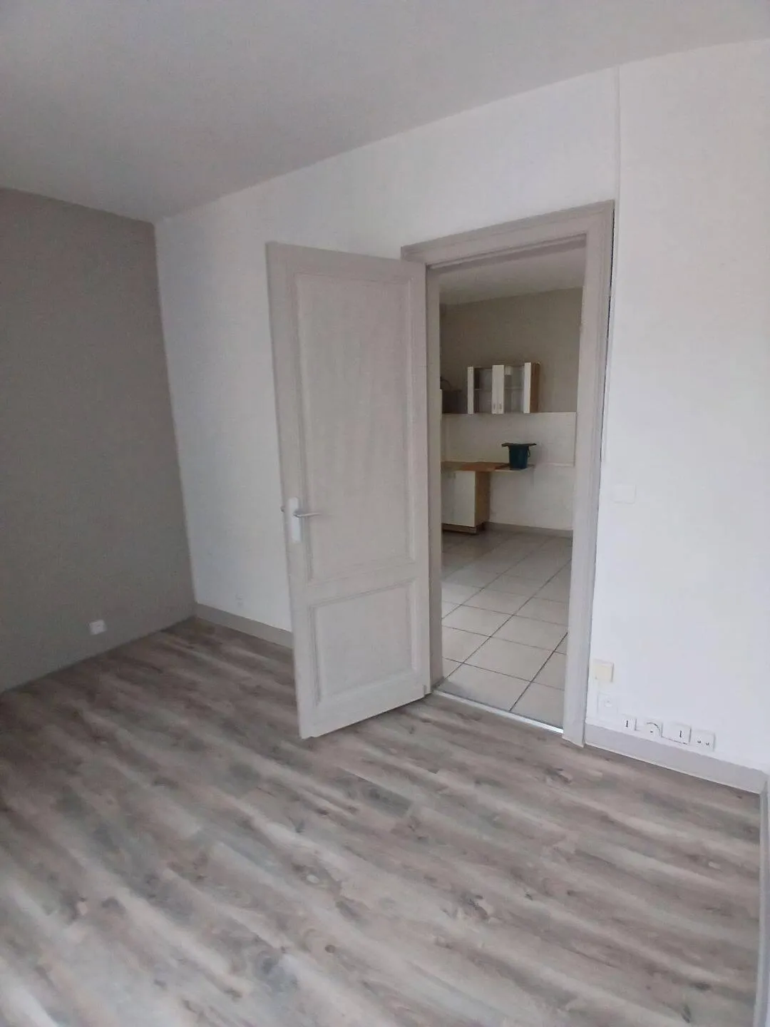 Location Bordeaux Appartement 6a8e9ab57734
