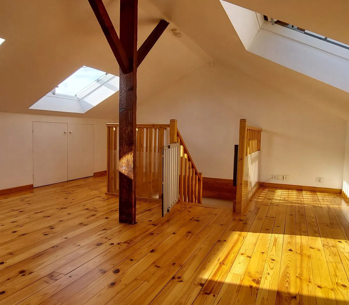 Location L'Haÿ-les-Roses Maison 6a8eddf6502e