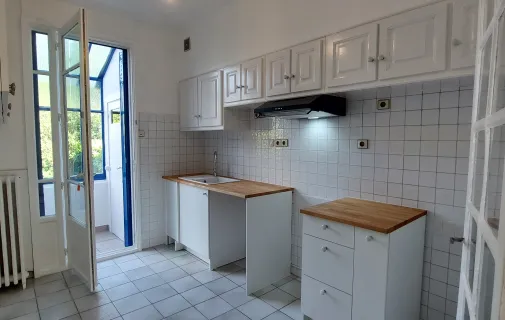 Location L'Haÿ-les-Roses Maison 6a8eddf6502e
