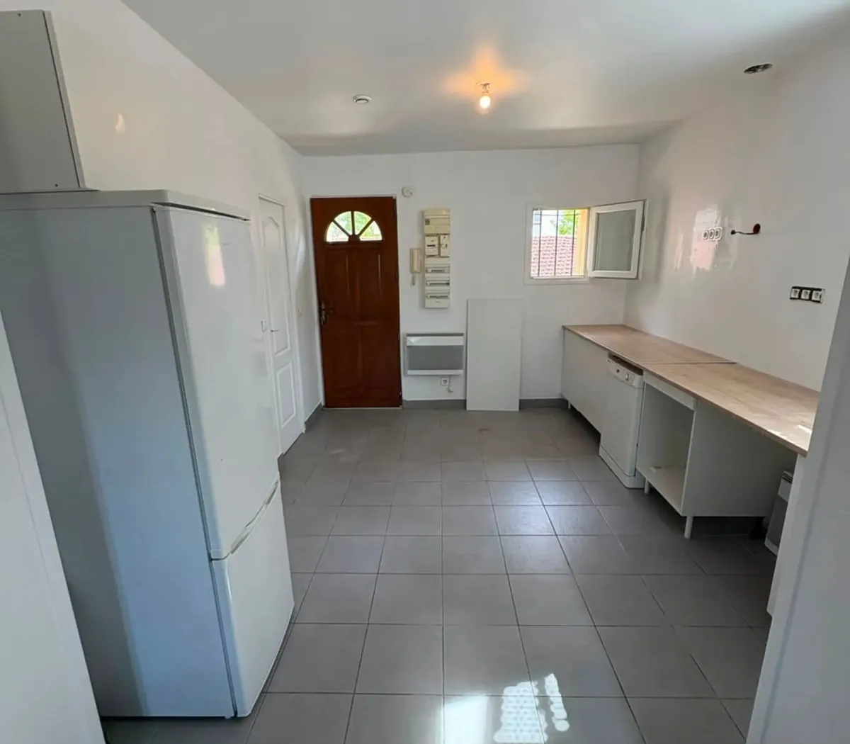 Location Ivry-sur-Seine Appartement 6a8ef698b990