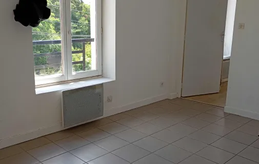 Location Caluire-et-Cuire Appartement 6a8fe37cc66c