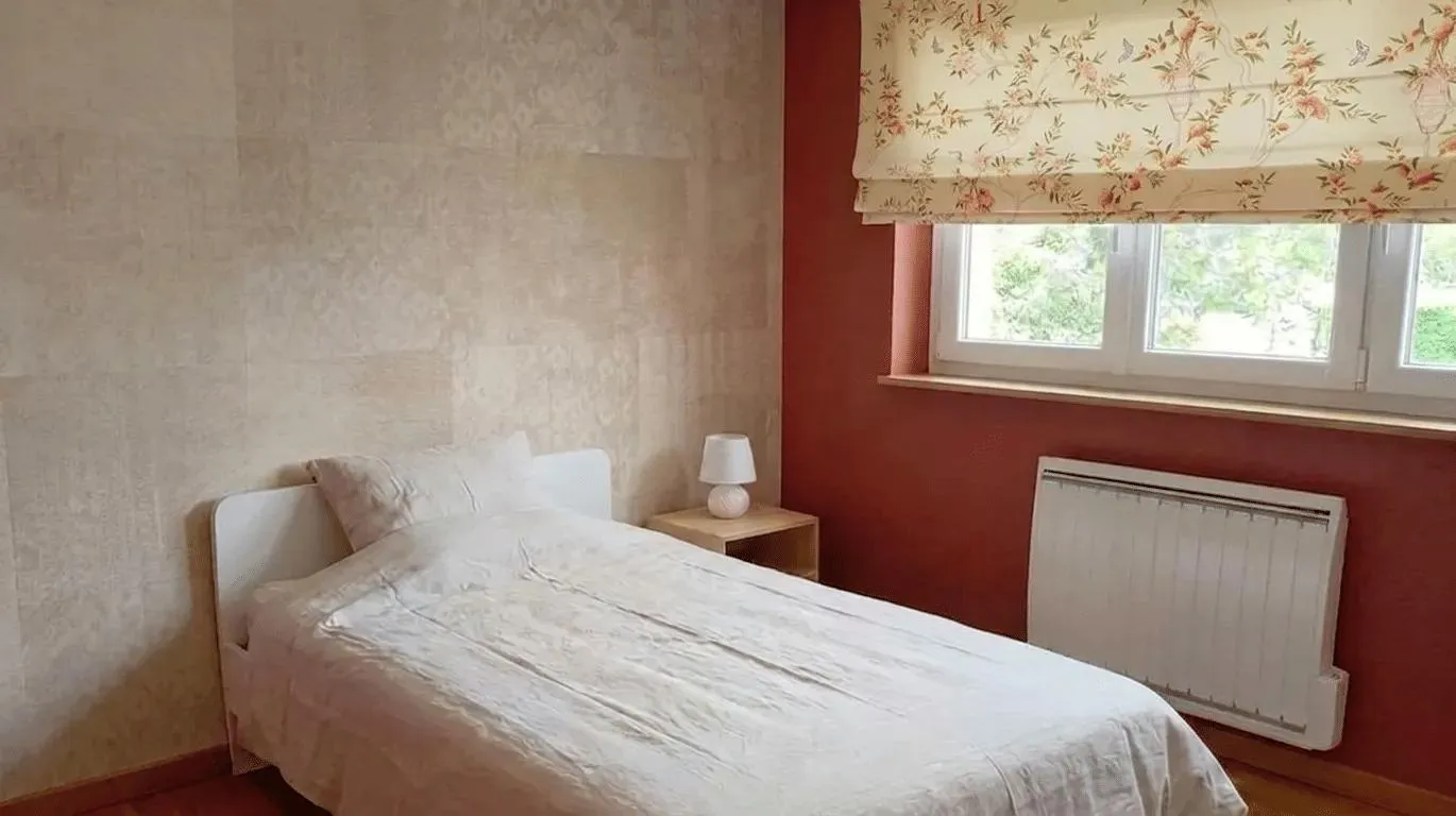 Location Montigny-le-Bretonneux Chambre 6a918500c883