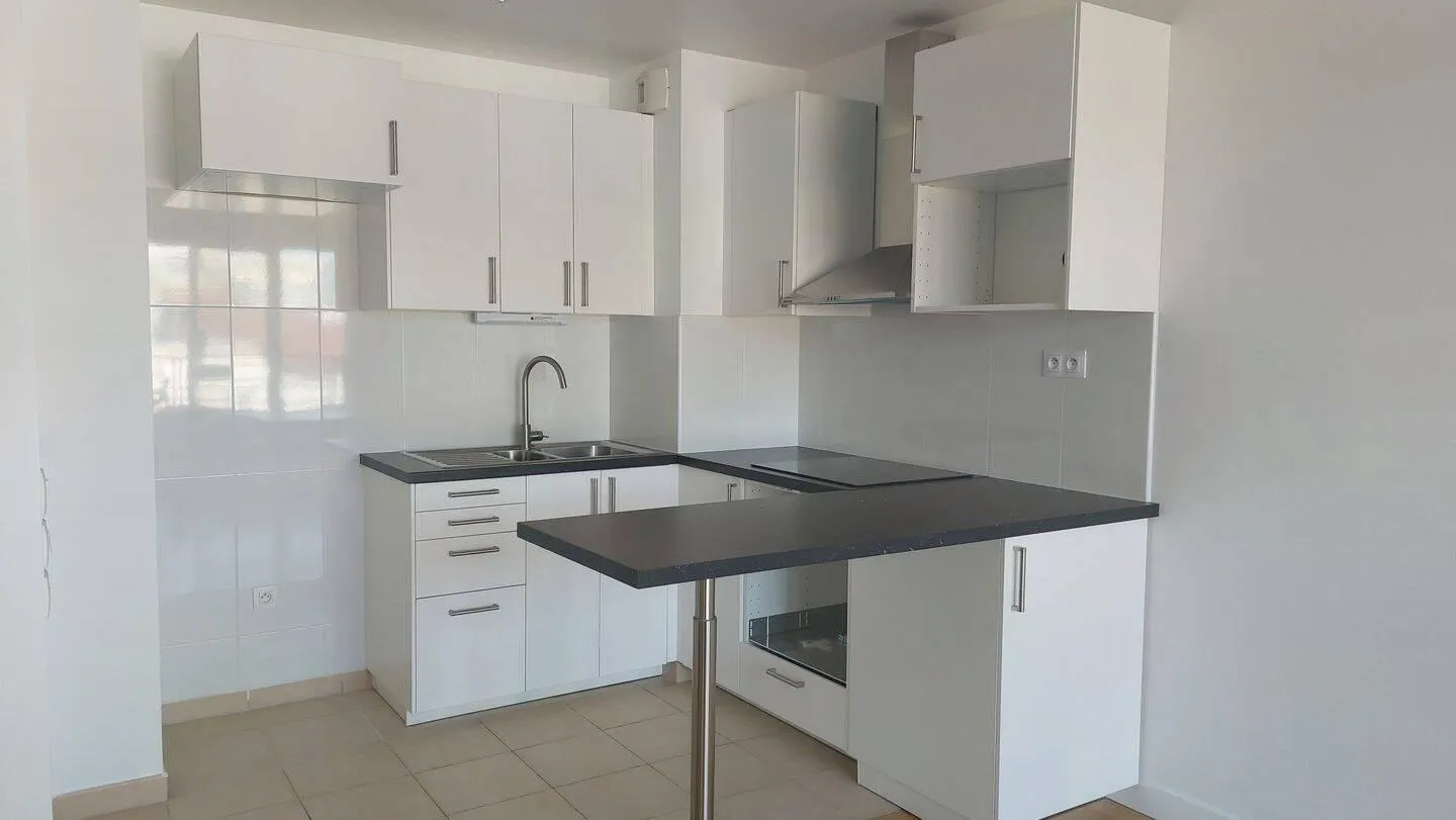 Location Charenton-le-Pont Appartement 6a952d731386