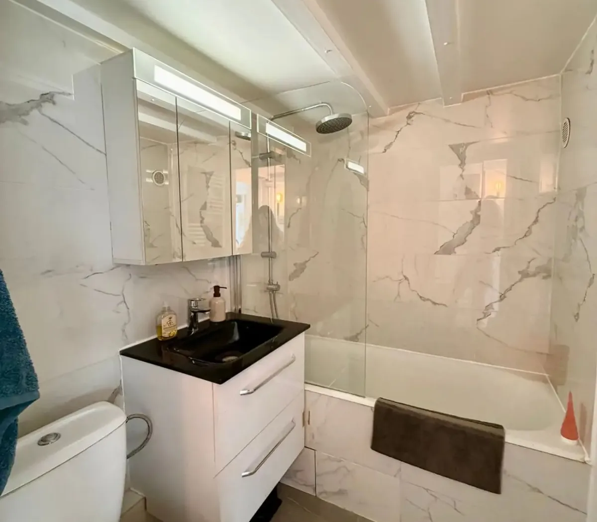 Location Paris Appartement 6a9811092261