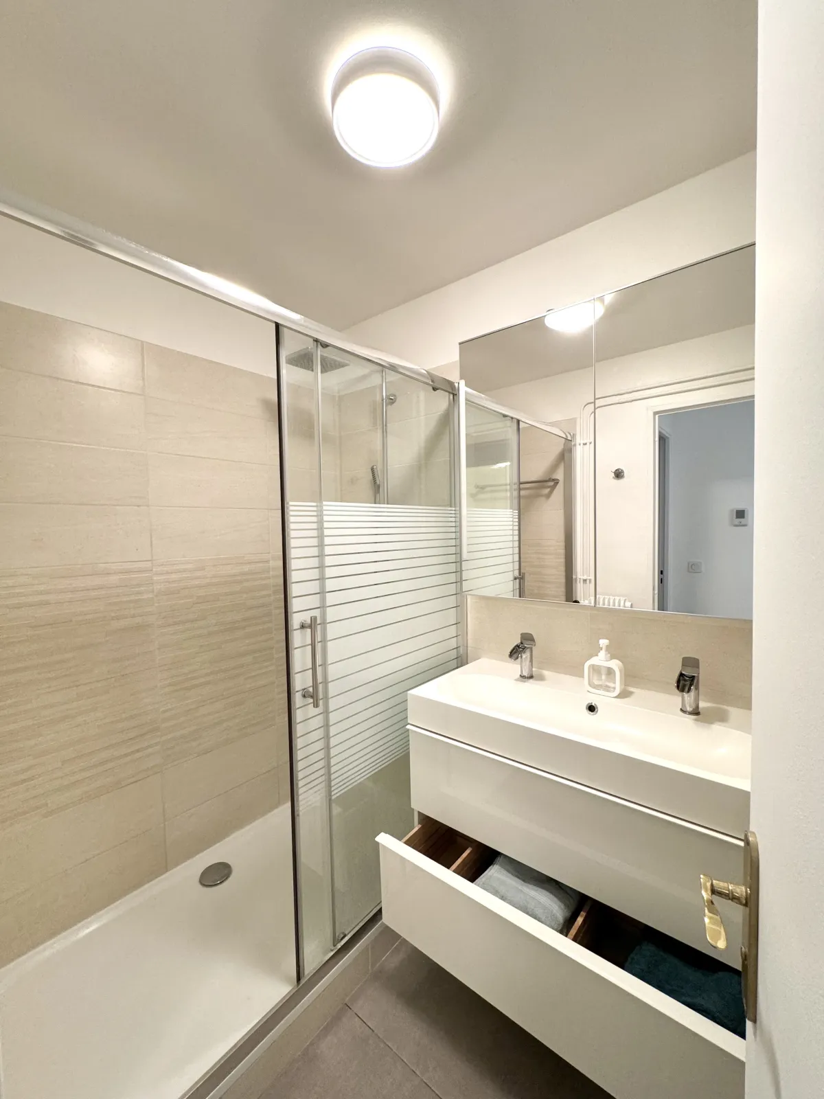 Location Aubagne Appartement 6a982d43020d