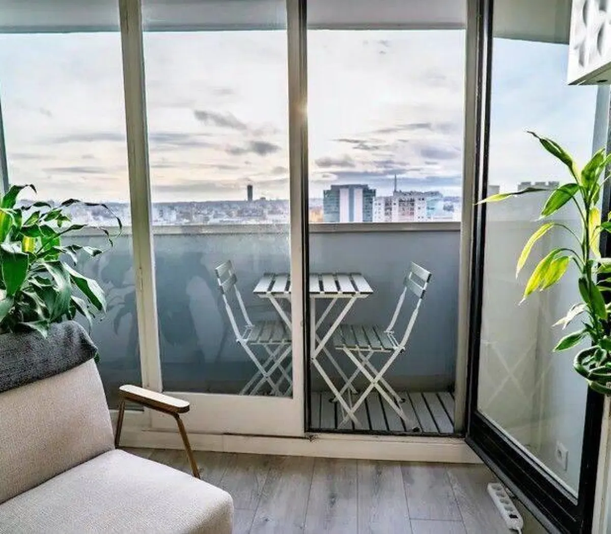 Location Courbevoie Appartement 6a9a6fe42edc