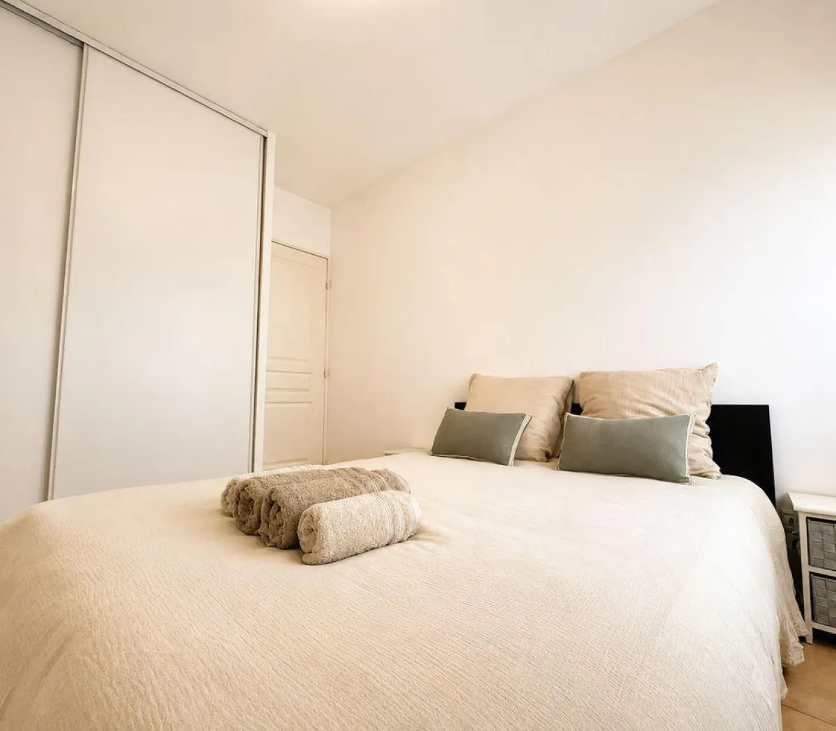 Location Aix-en-Provence Appartement 6a9abf11ceab
