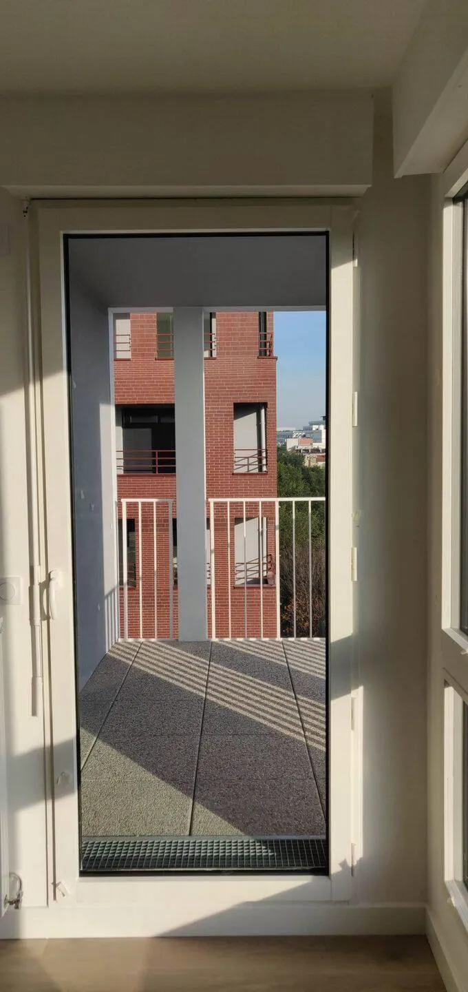 Location Ivry-sur-Seine Appartement 6aa3f2ff22e7