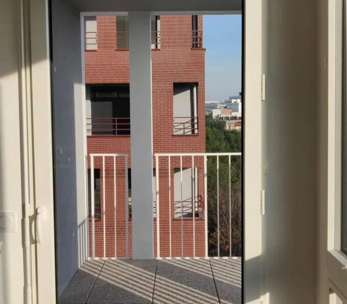Location Ivry-sur-Seine Appartement 6aa3f2ff22e7