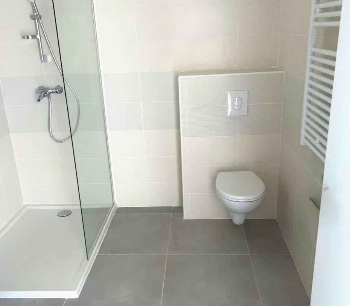 Location Nice Appartement 6aa6d494021a