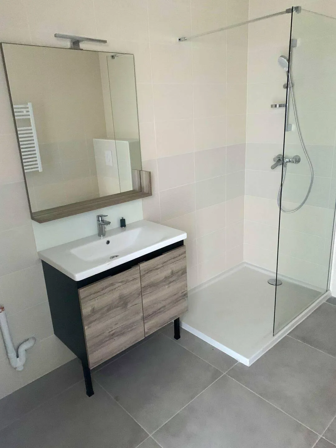 Location Nice Appartement 6aa6d494021a