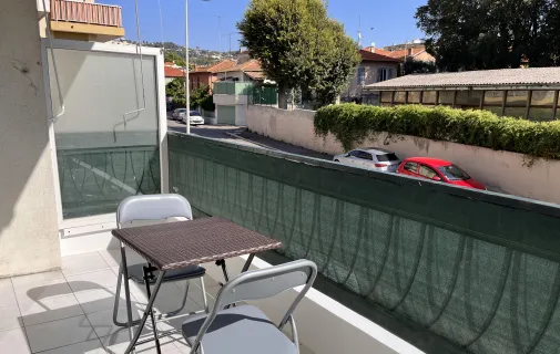 Location Nice Appartement 6aa8355d885f