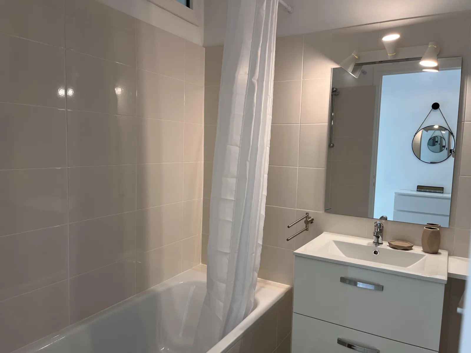 Location Nice Appartement 6aa8355d885f