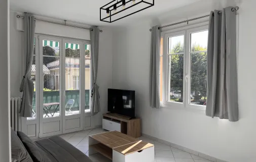 Location Nice Appartement 6aa8355d885f