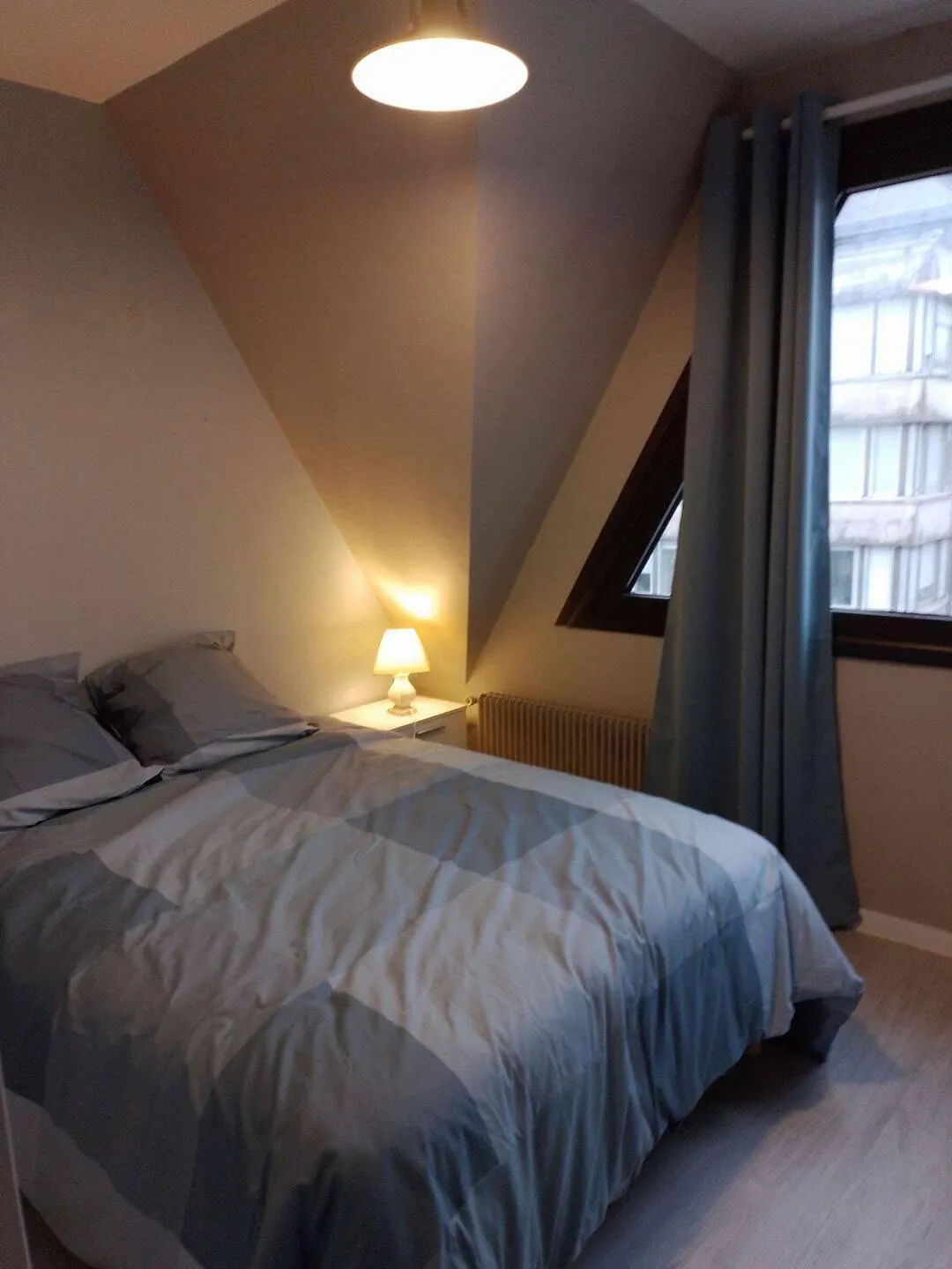 Location Tours Chambre 6aac2edbe95a