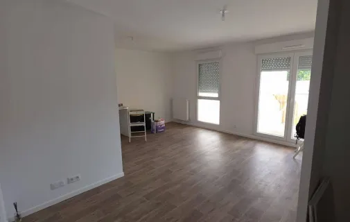 Location Évry-Courcouronnes Appartement 6ab233eab0ae