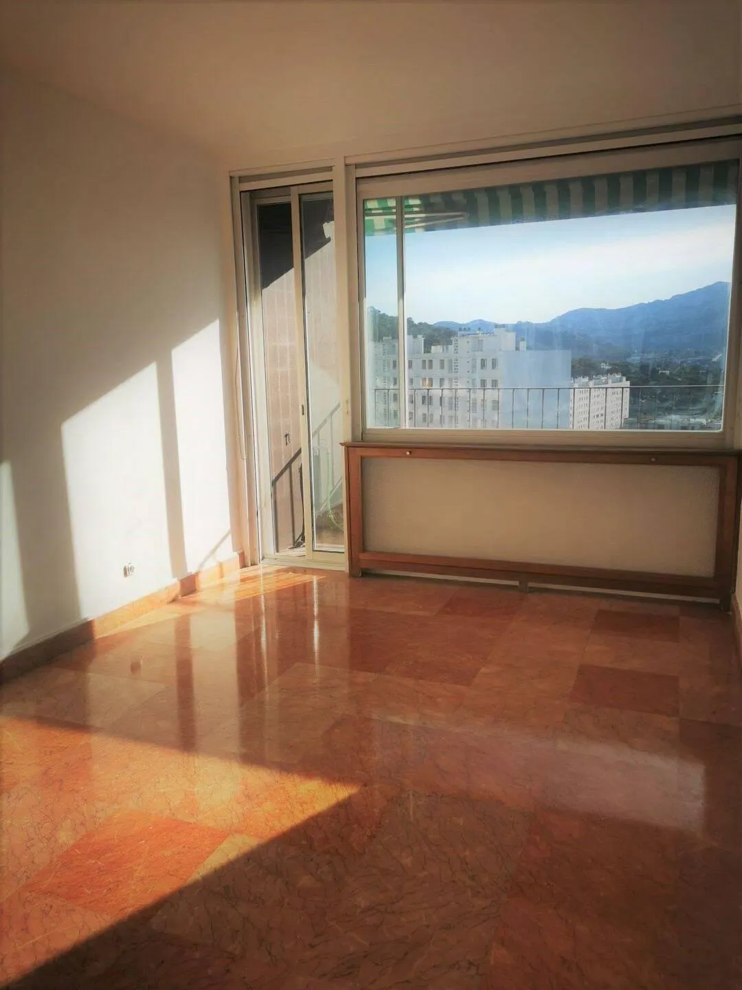 Location Marseille Appartement 6ab385667643