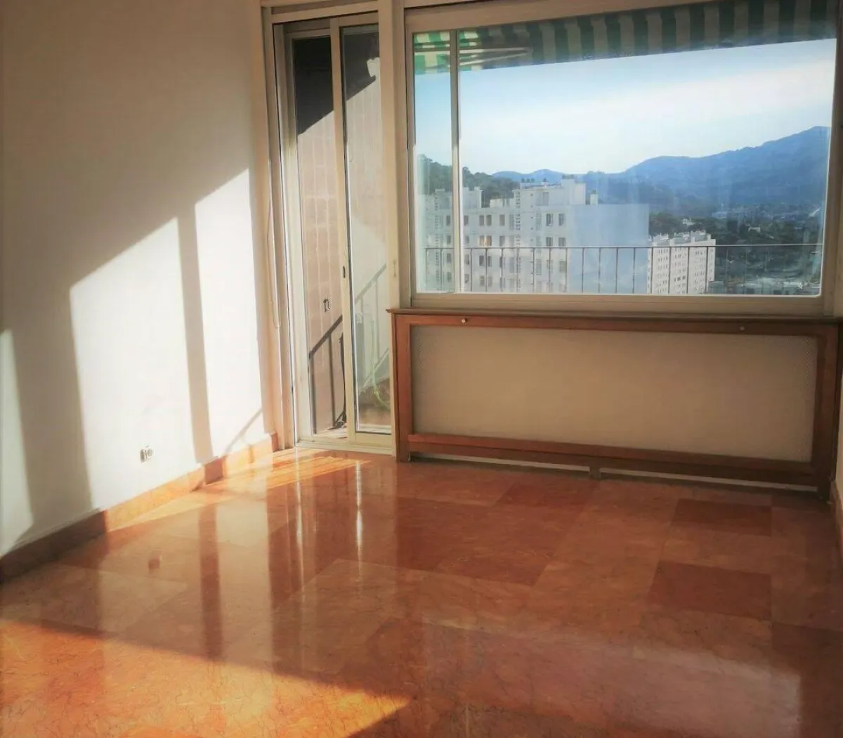 Location Marseille Appartement 6ab385667643