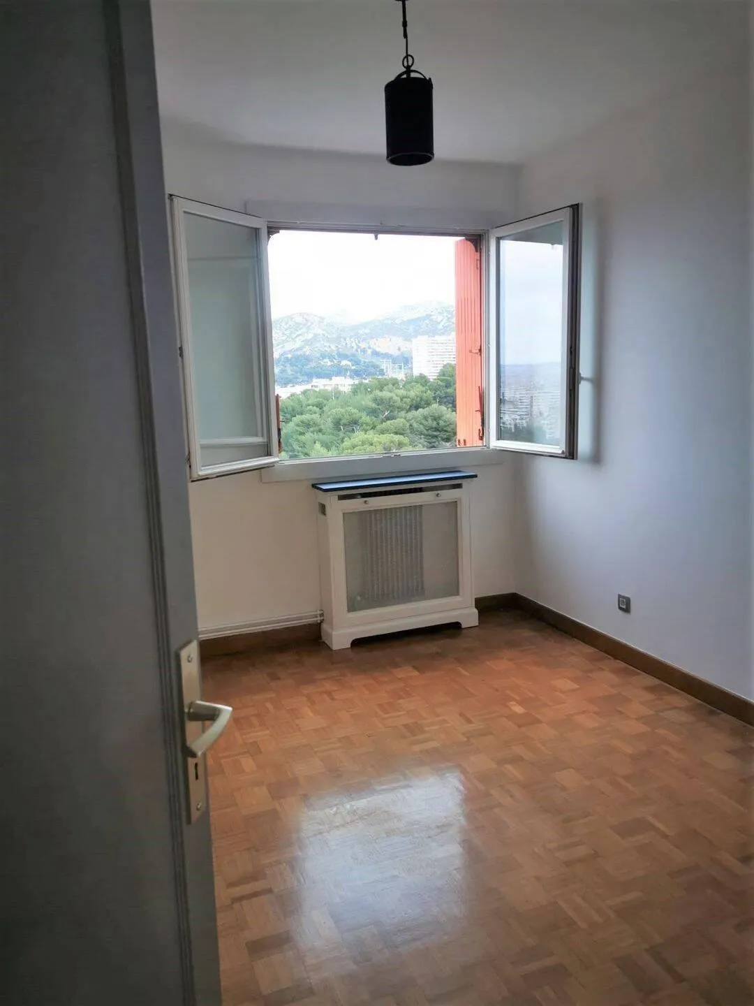 Location Marseille Appartement 6ab385667643