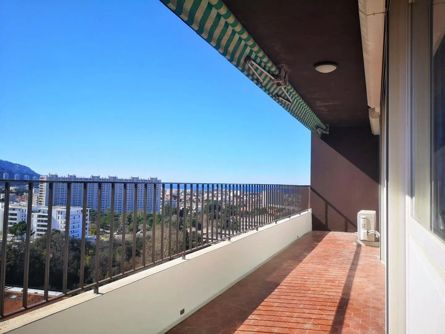Location Marseille Appartement 6ab385667643