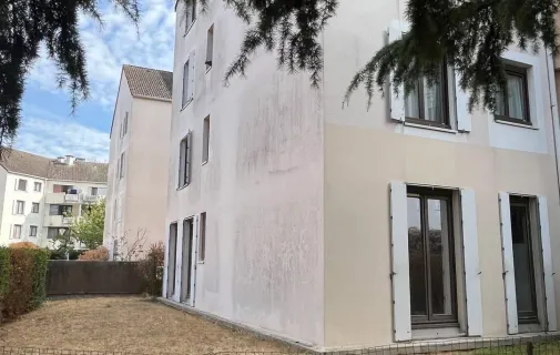 Location Évry-Courcouronnes Appartement 6ab7b79b34a7