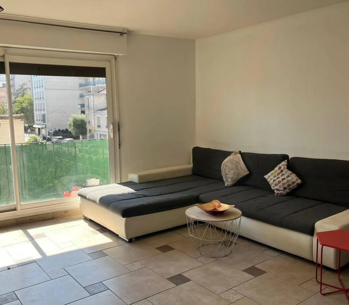 Location Courbevoie Appartement 6aba3e396bf5