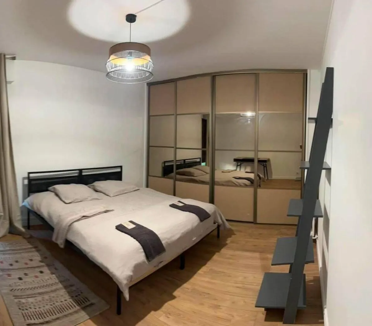 Location Courbevoie Appartement 6aba3e396bf5