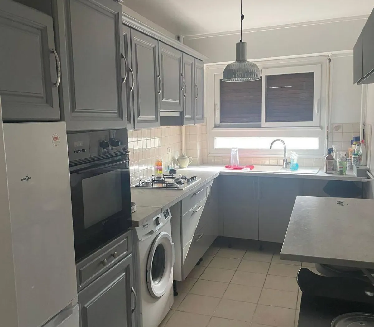 Location Courbevoie Appartement 6aba3e396bf5
