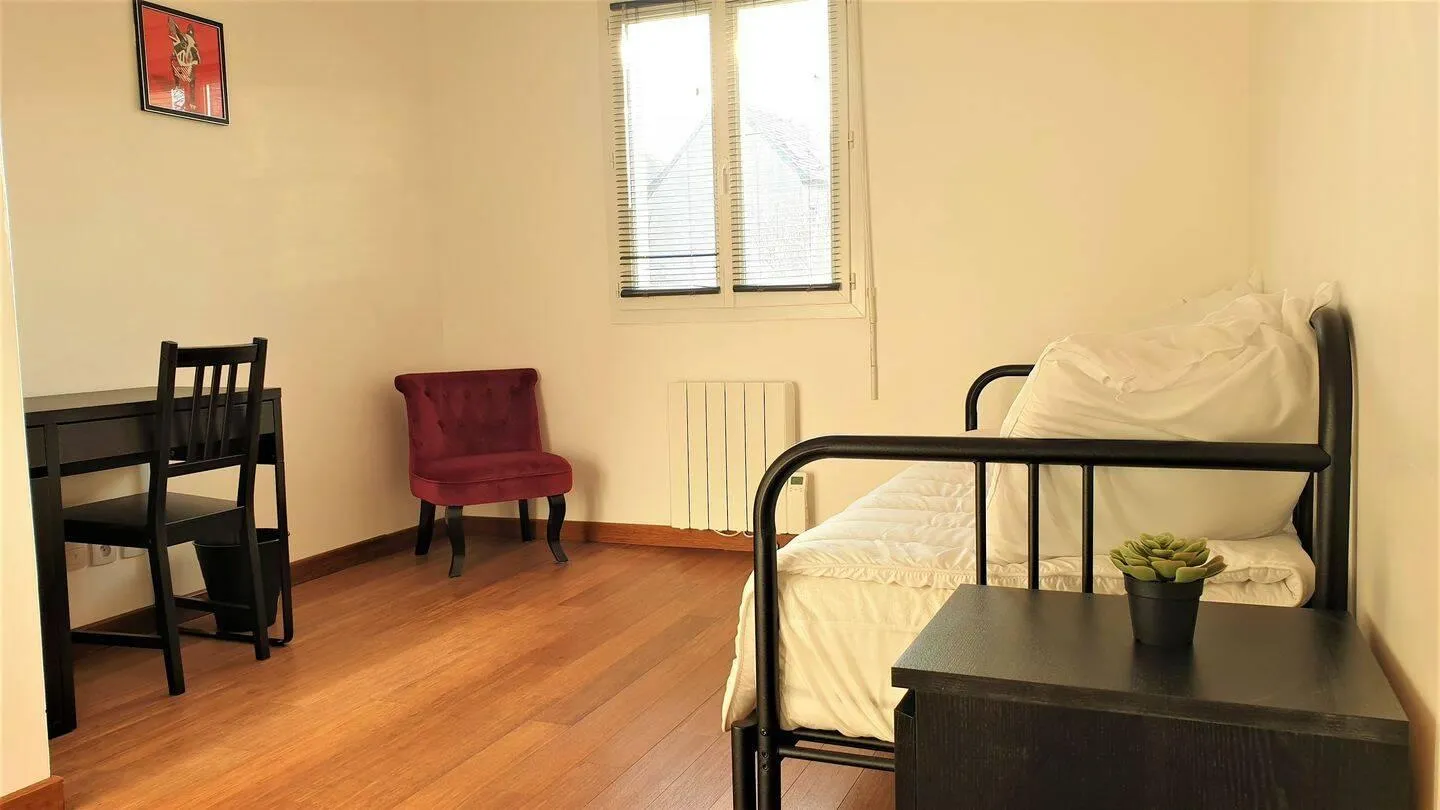 Location Vernouillet Chambre 6aba3f40e37f
